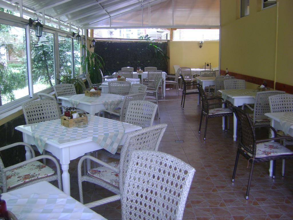 Family Hotel Diana Pomorie Exterior photo